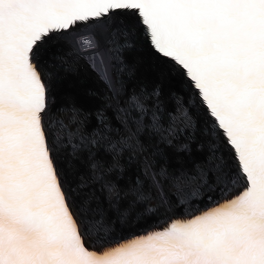 Cotton On Black Faux Fur Vest